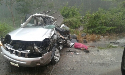 Choque entre un camión de carga y camioneta Nissan deja dos muertos cerca de “El Guamuchil”