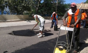 El gobierno municipal realiza una constante rehabilitación de calles