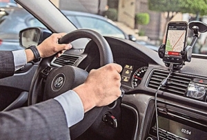 Nerviosismo entre dueños de taxis Uber en PV por arremetida de Alfaro