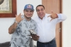 Recibe Alcalde de Vallarta visita del freestyler Mauricio Hernández