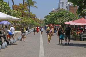Puerto Vallarta vive gran momento en Semana Santa